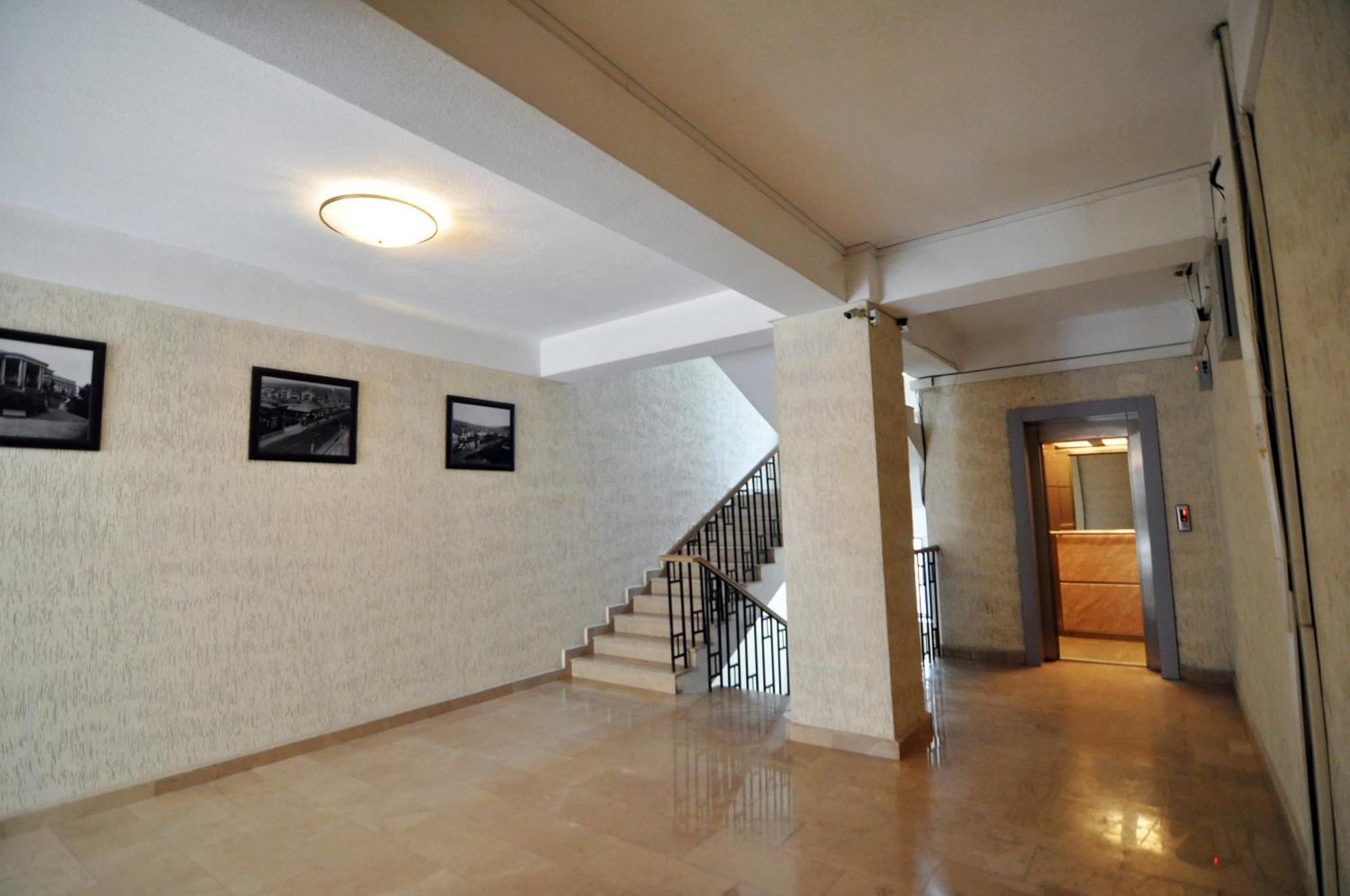 Two Bedroom Apartment In The City Center Tbilisi ภายนอก รูปภาพ