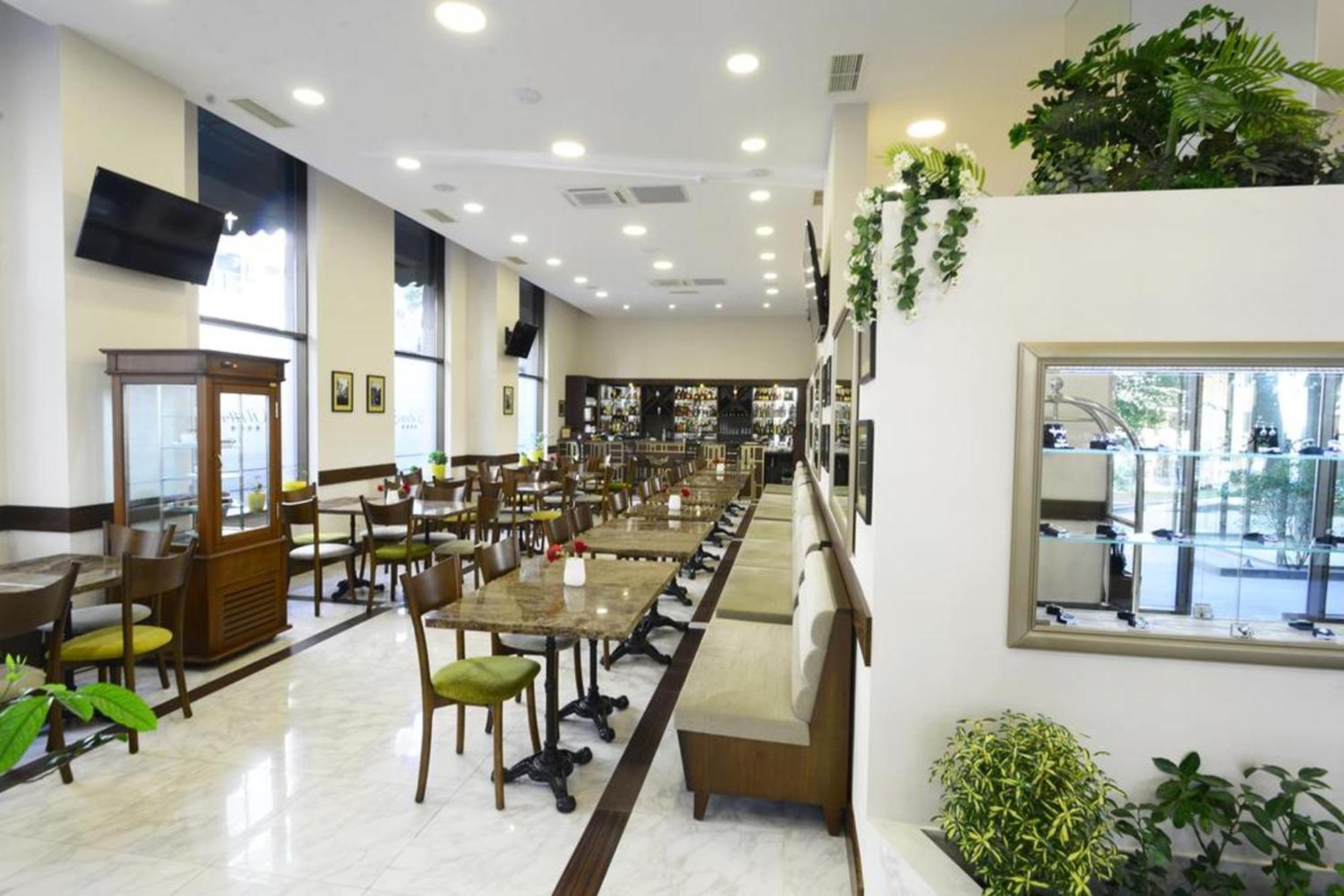 Two Bedroom Apartment In The City Center Tbilisi ภายนอก รูปภาพ
