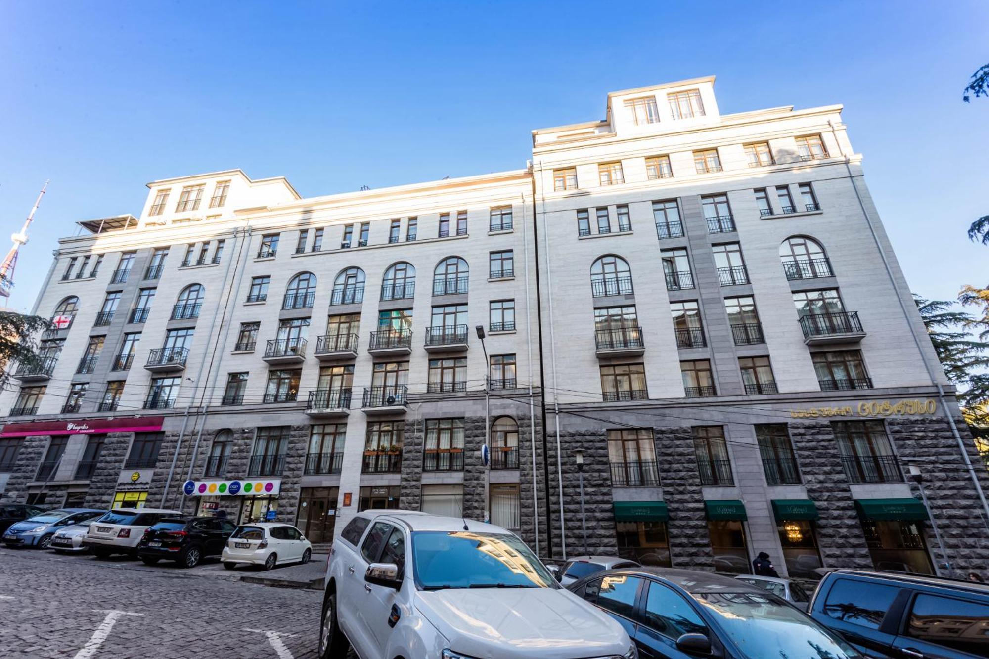 Two Bedroom Apartment In The City Center Tbilisi ภายนอก รูปภาพ